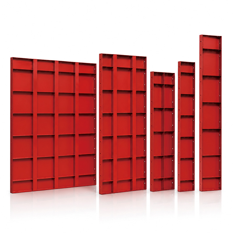 Steel flat panel formwork for concrete walls